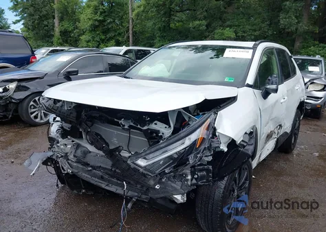 2025 Toyota Rav4 Hybrid Se z USA, uszkodzony, nr VIN JTM16RFVXSJ074002